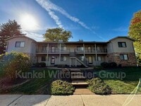 Building Photo - 166 Eagle Ridge