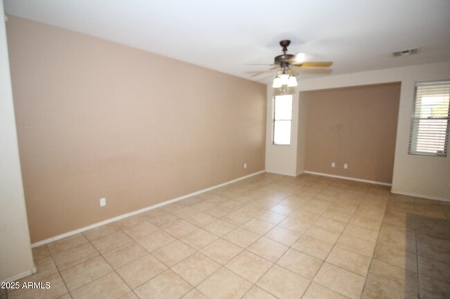 Building Photo - 4815 N 95th Ln