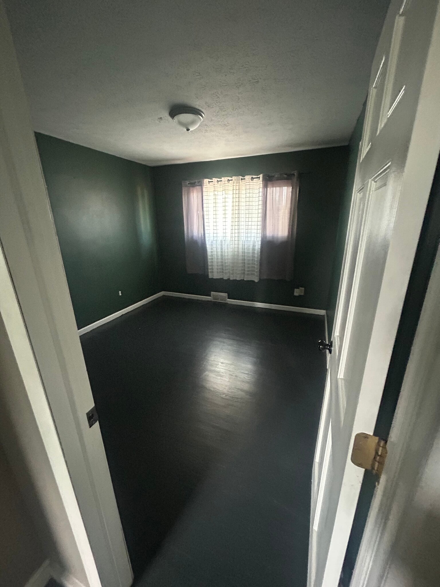 Upstairs bedroom 1 - 15800 Holland Rd