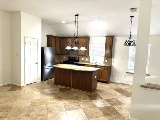 Building Photo - 18531 Shadow Line Ct