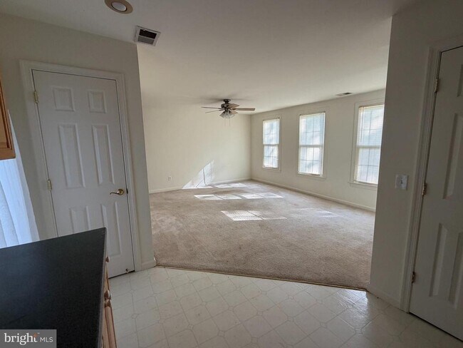 Building Photo - 8538 Anderson Ave
