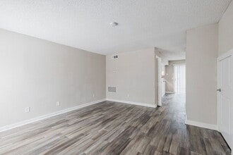 Building Photo - Affordable Living 20 Minutes from Everything Atlanta - Manchester Ridge