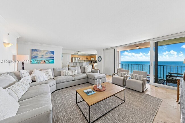 Building Photo - 881 Ocean Dr