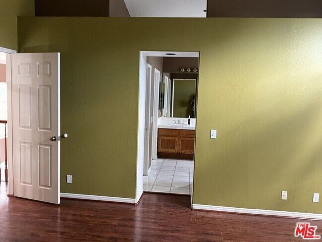 Building Photo - 8087 Tuscany St