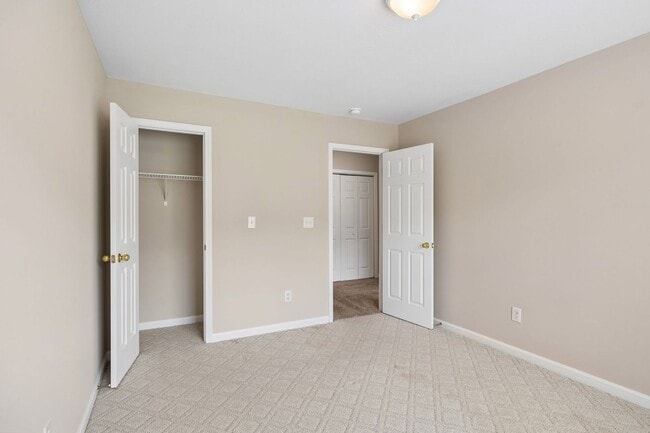 Building Photo - 3106 Jeffrey Ct