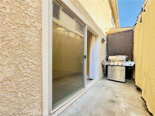 Building Photo - 525 E Verdugo Ave
