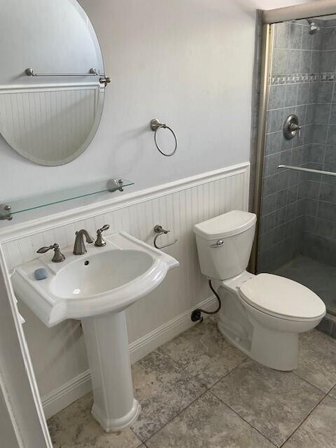 Building Photo - 355 Sunshine Dr