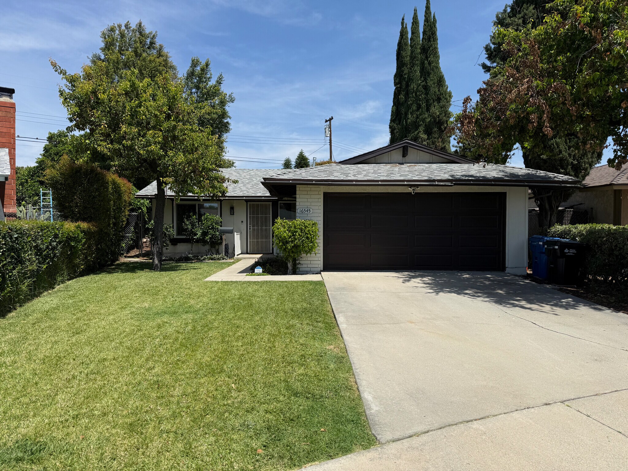 Building Photo - 16545 E Bellbrook St