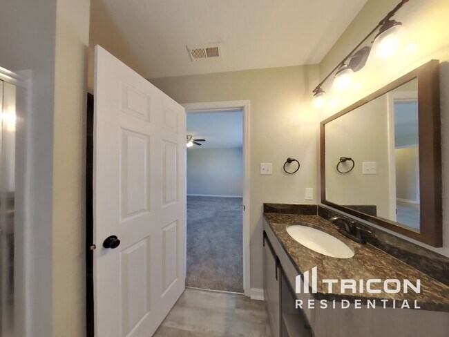 Building Photo - 3340 Cork Bend Dr