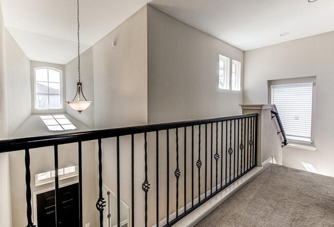 Building Photo - 7012 Calpe Dr