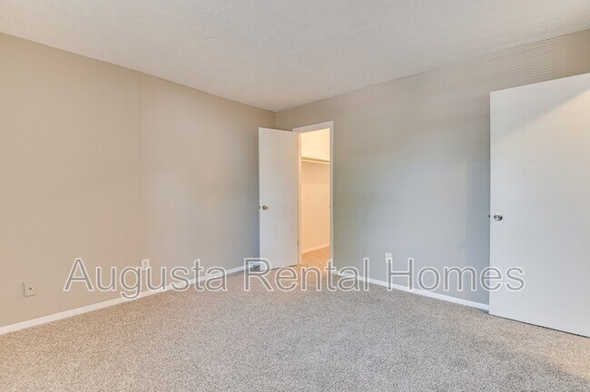 Building Photo - 2515 Center West Parkway - 2L