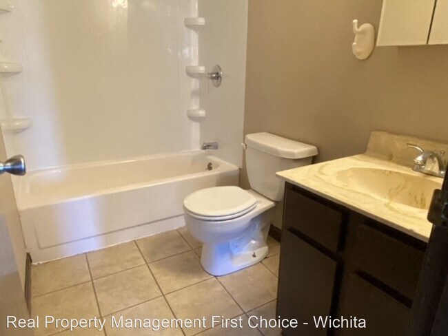 Building Photo - 2 br, 1 bath House - 447 S Paula Ave Unit A