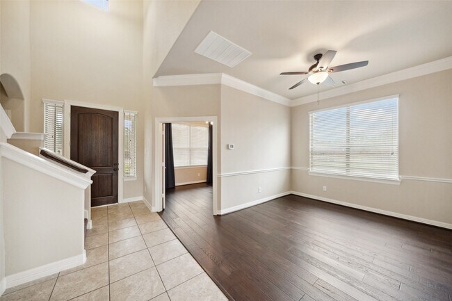 Building Photo - 28510 Lazy Rock Dr