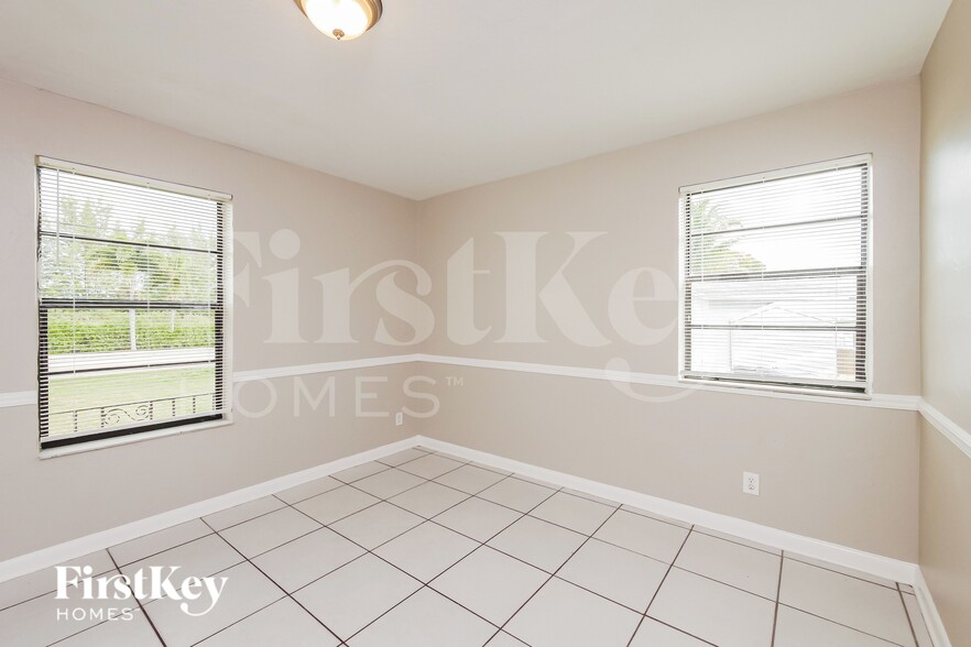 Building Photo - 2830 Johnson St