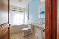 Building Photo - 1545 N Castle Rd