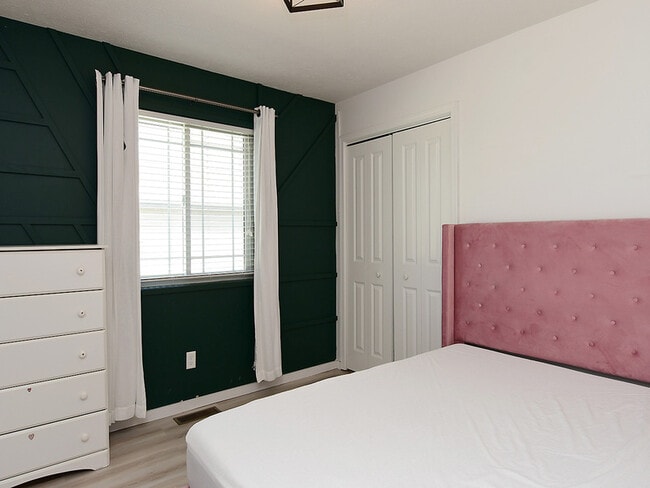 Building Photo - 4225 Yarrow Dr