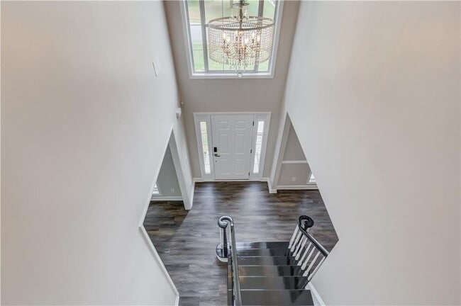 Building Photo - 3895 Kingsbrook Blvd