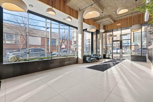 Building Photo - 433 62nd St