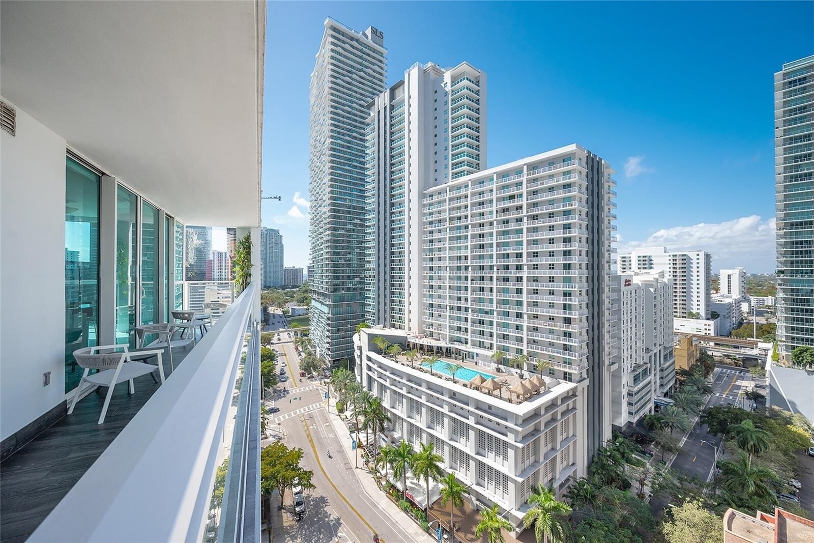 Building Photo - 1080 Brickell Ave
