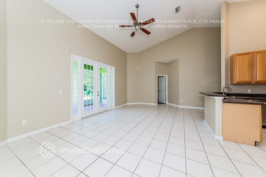 Building Photo - 799 Cedarcrest Ct