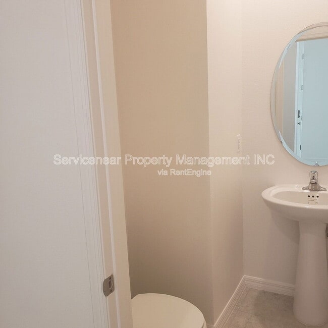 Building Photo - 34152 Cinder Way