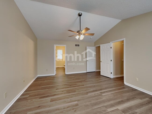 Building Photo - 6297 Satin Wood Dr