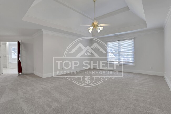 Building Photo - 127 Tara Blvd