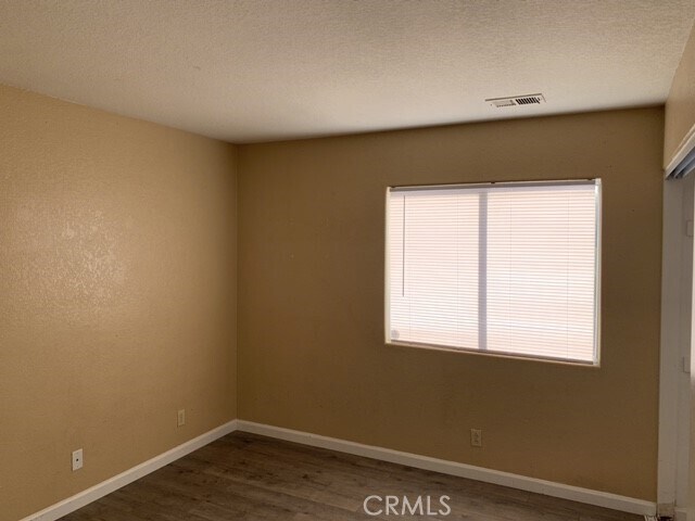 Building Photo - 3201 Daniel Dr