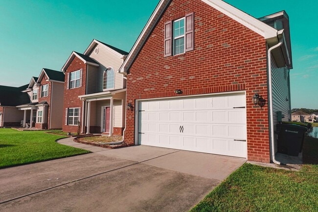 Building Photo - Available Soon!