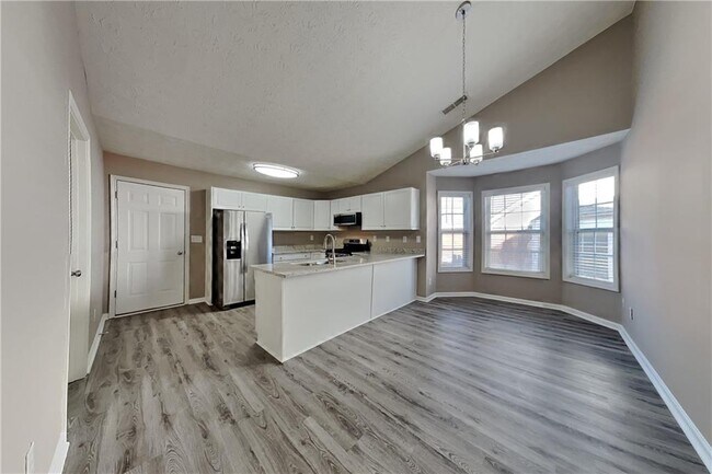 Building Photo - 41 Ludwick Ln