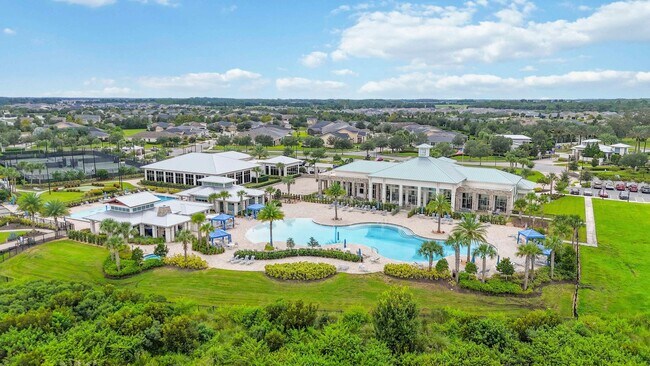 Building Photo - For Rent: Immaculate 3 Bed, 3 Bath + Flex Room Home in 55+ Del Webb Twin Lakes!