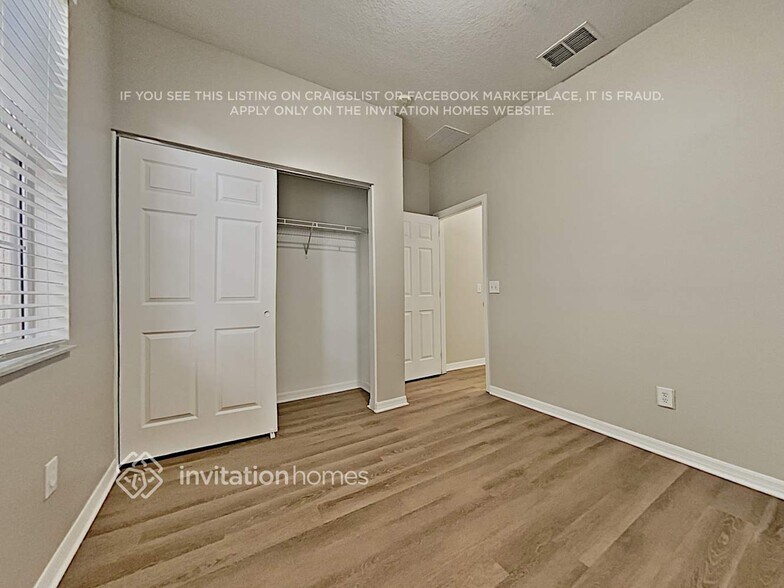 Building Photo - 14950 Perdido Dr