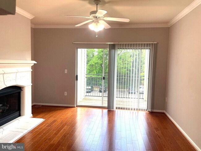 Building Photo - 12124 Garden Ridge Ln