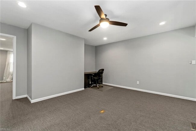 Building Photo - 1544 Crescent Pointe Ln