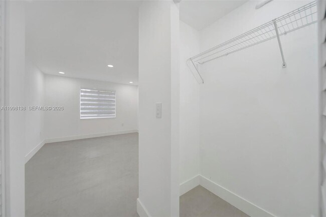 Building Photo - 9455 W Flagler St