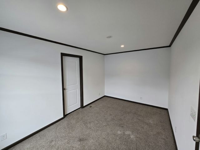 Building Photo - 369 Brutus Dr