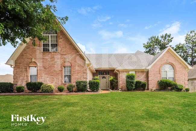 Building Photo - 4980 Rivercrest Ln