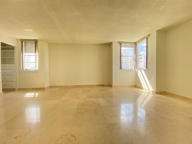 Building Photo - 1890 S Ocean Dr