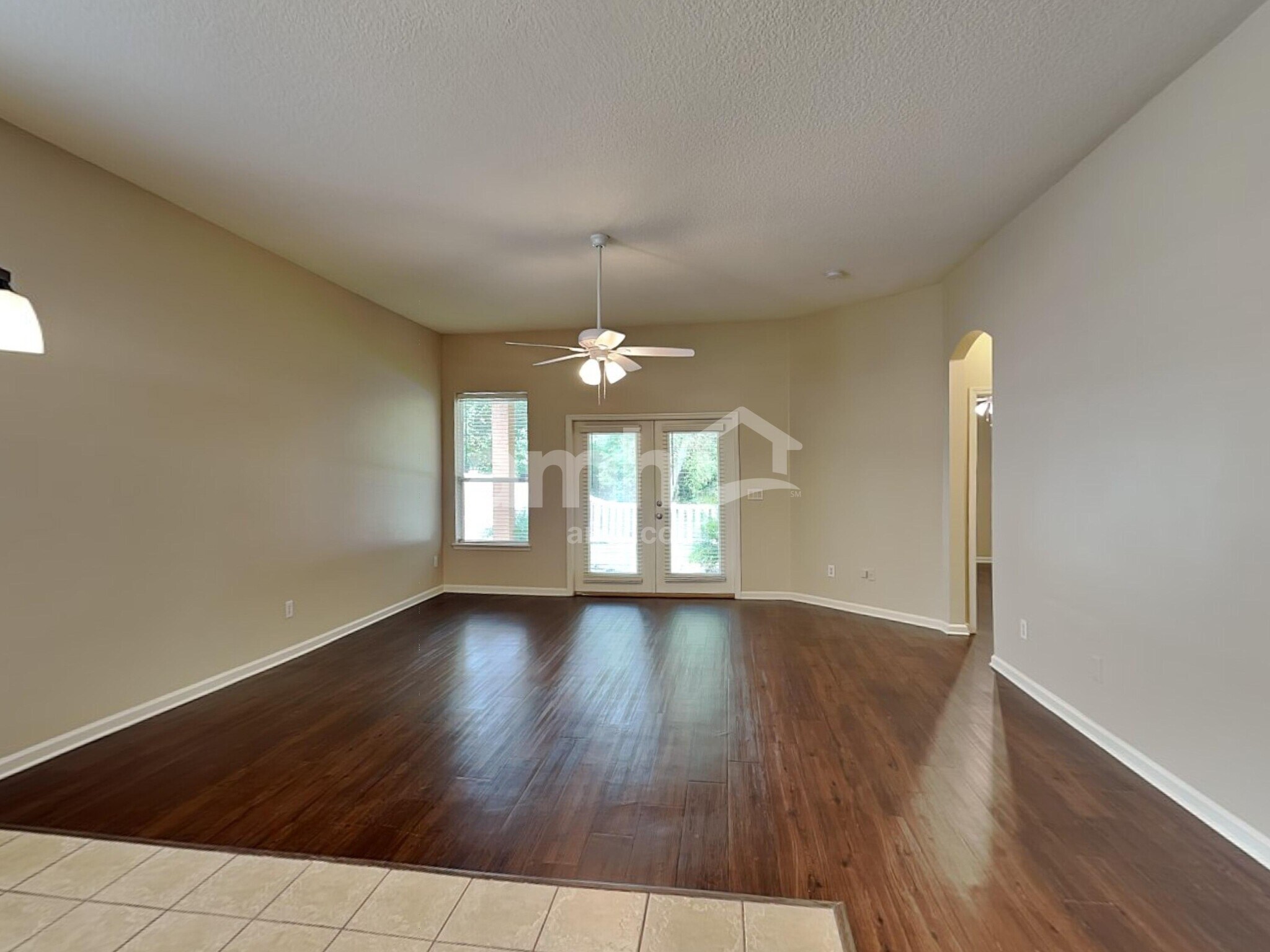 Building Photo - 700 Porto Cristo Ave