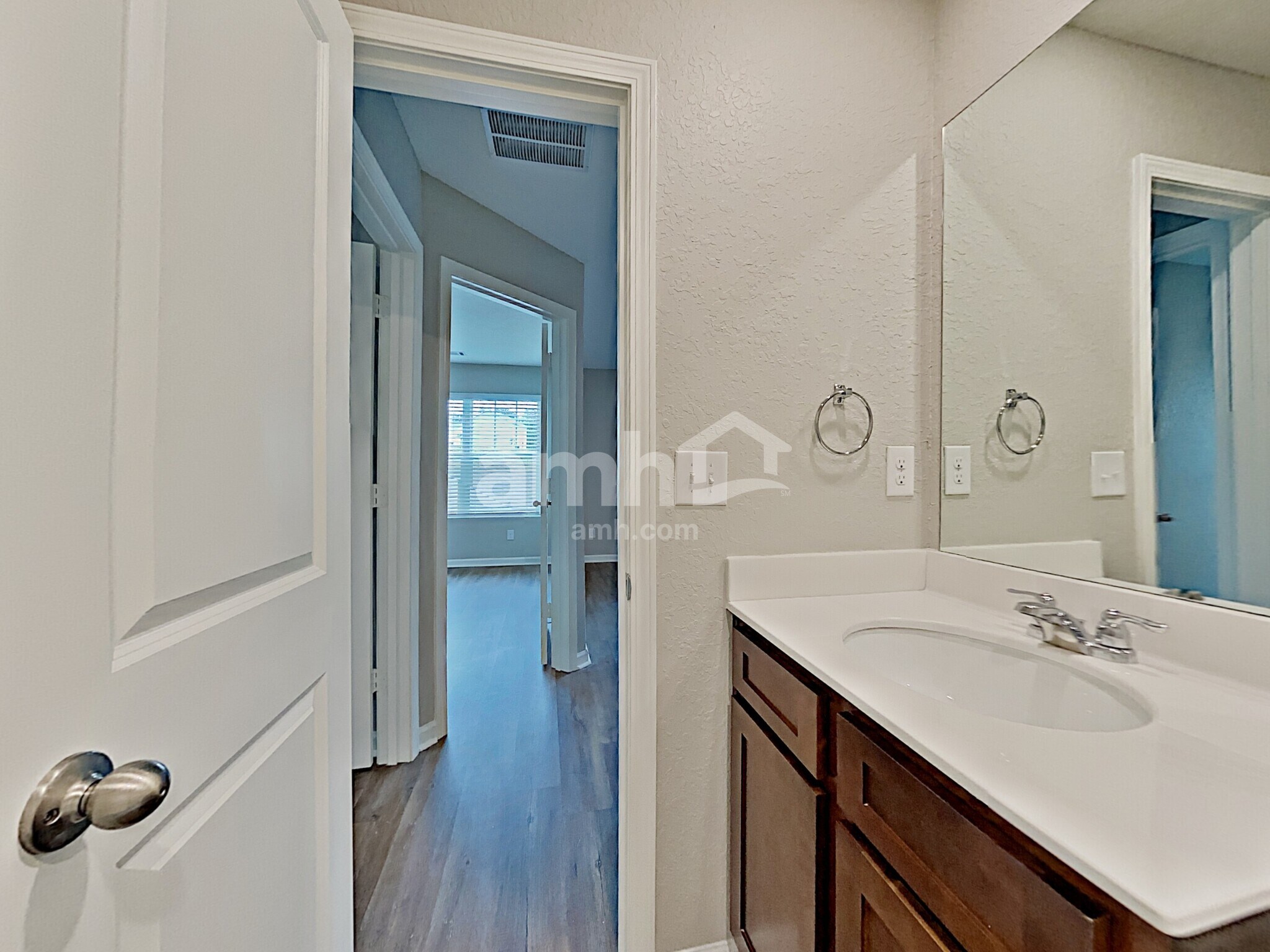 Building Photo - 4875 Bridle Path