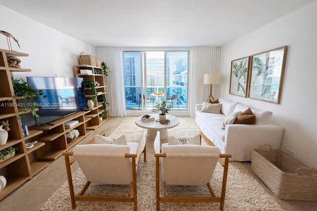 Building Photo - 2301 Collins Ave