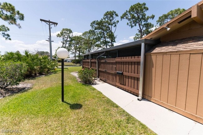 Primary Photo - 5620 Foxlake Dr