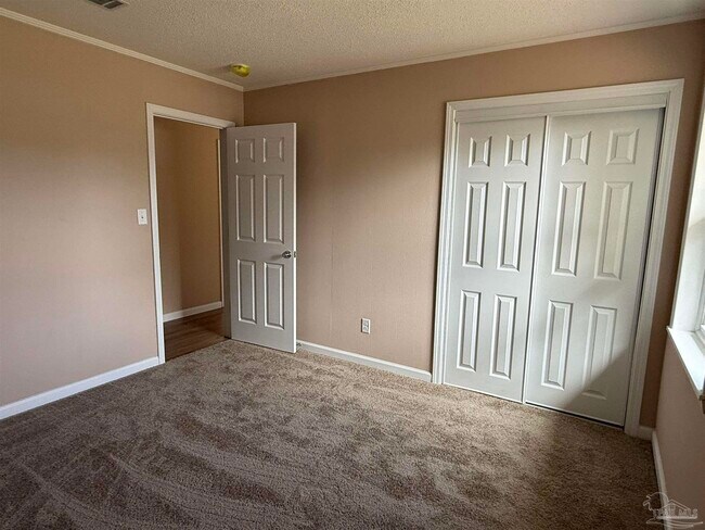 Building Photo - 7845 Le Jeune Dr