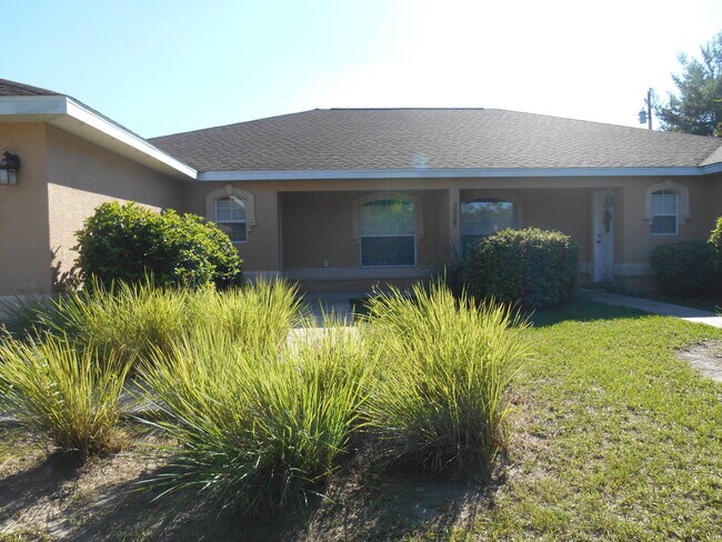 Building Photo - 3525 SW 157th Loop