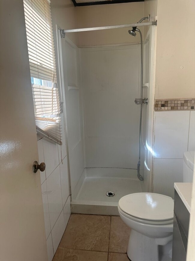 Building Photo - 3 bed 2 bath in Henrico! Yard, Central HVAC, laundry, great neighborhood!