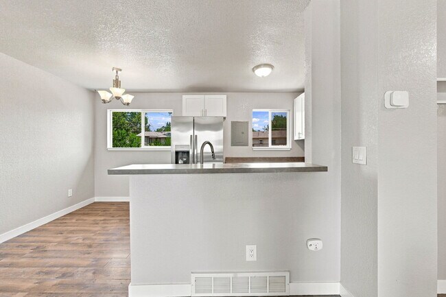 Building Photo - 2523 Ember Dr
