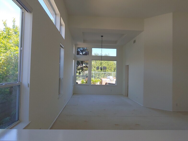 Building Photo - 7009 Wildrose Ter