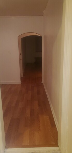 Dining Room - 6519 S Eberhart Ave