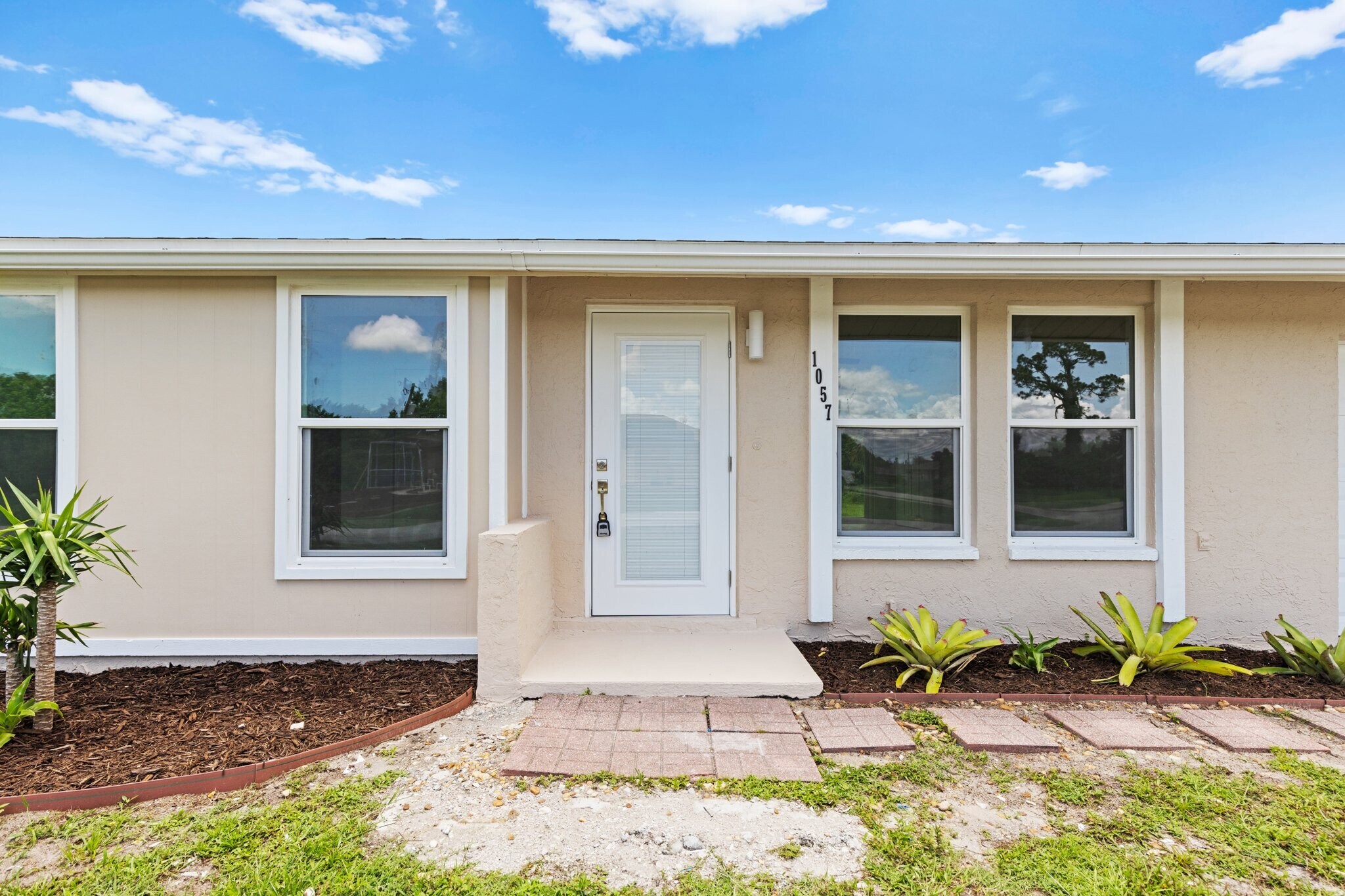 Building Photo - 1057 Tropical Ave NW