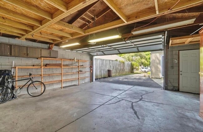 Building Photo - 5401 Spire Ln